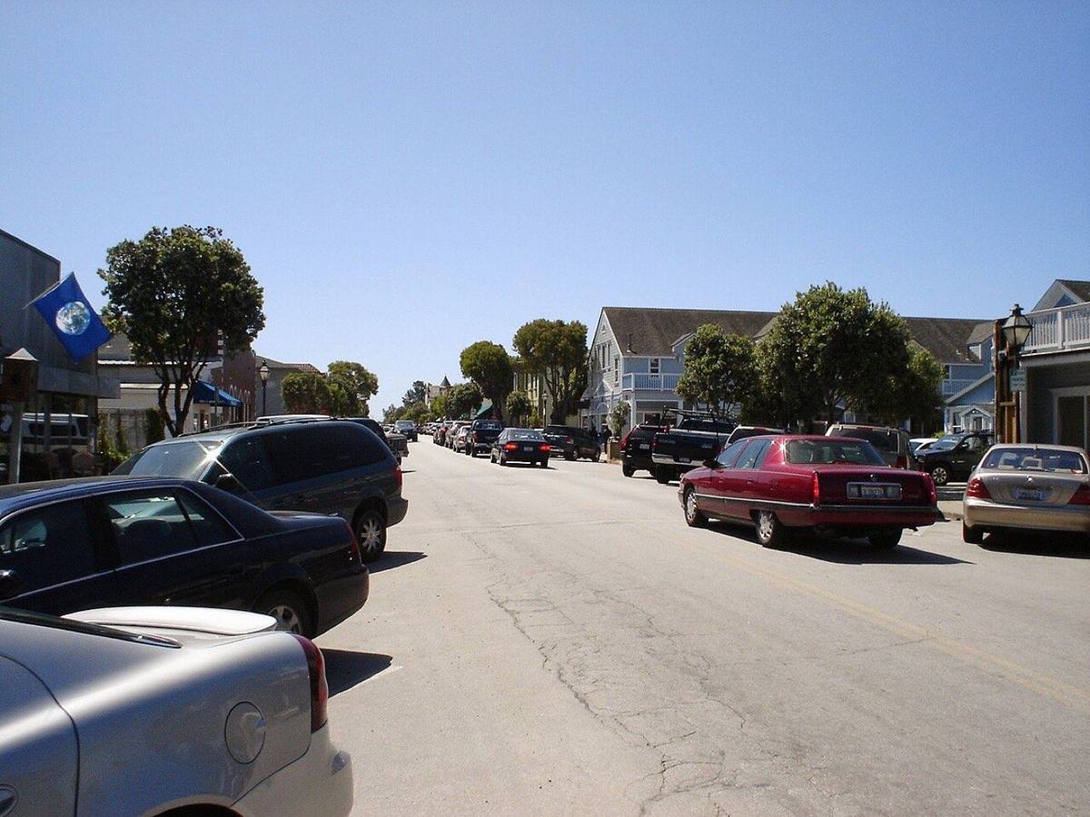 Downtown Half Moon Bay