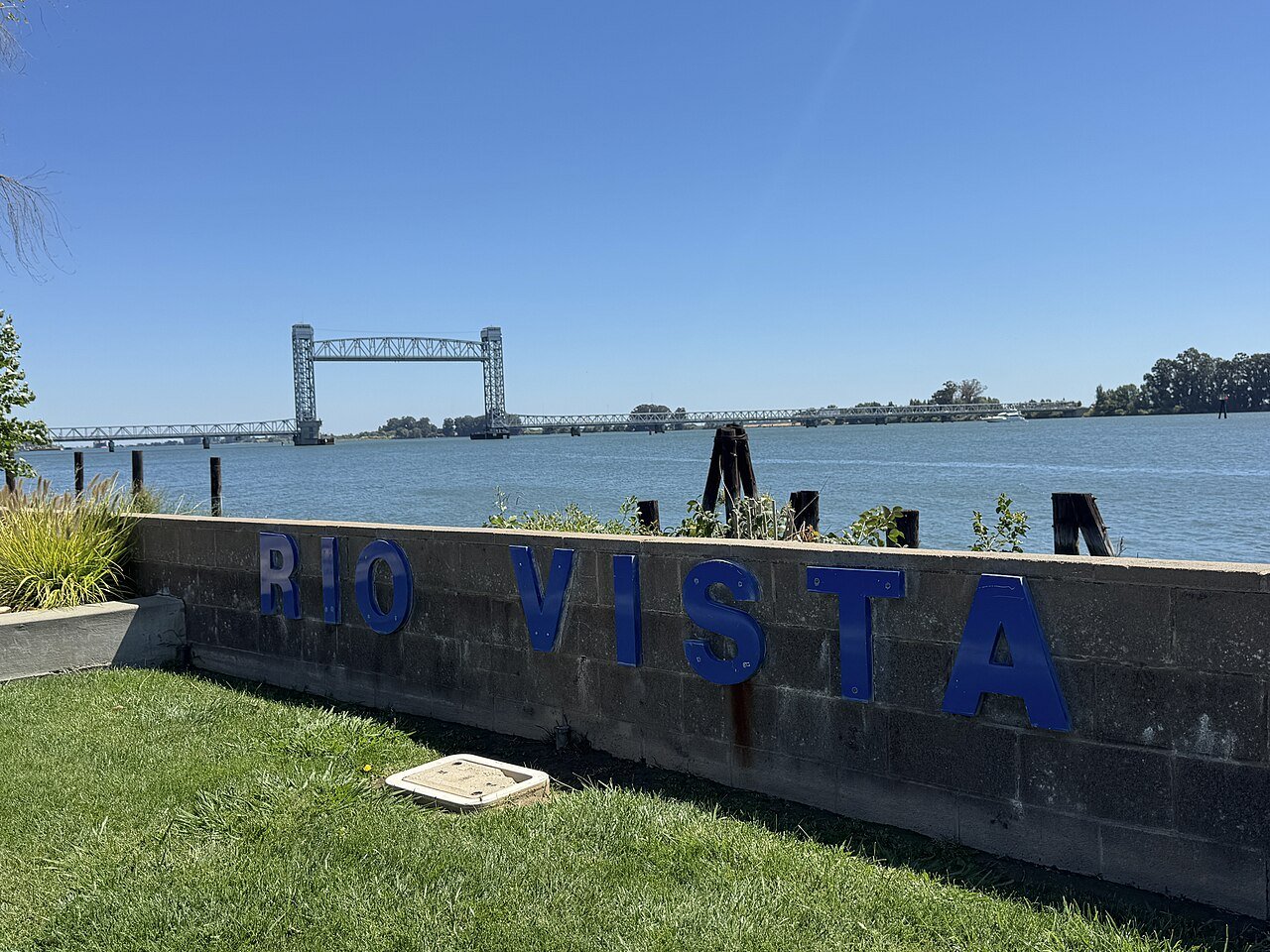 Rio Vista · city view